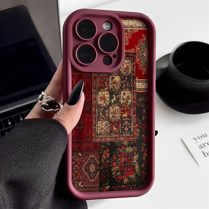 غطاء هاتف بنمط سجادة مُرَقَّعة - مراجعة Vintage Floral Pattern Soft Case وسعره